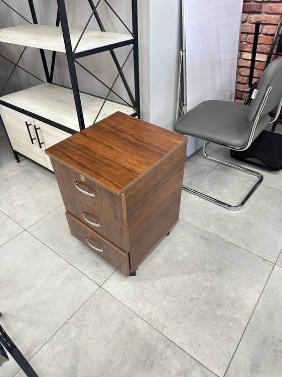 Офисная мебель (бу) — 3