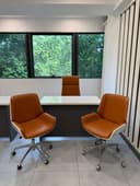 Shoshilinch ofis mebel komplekti sotiladi !!!