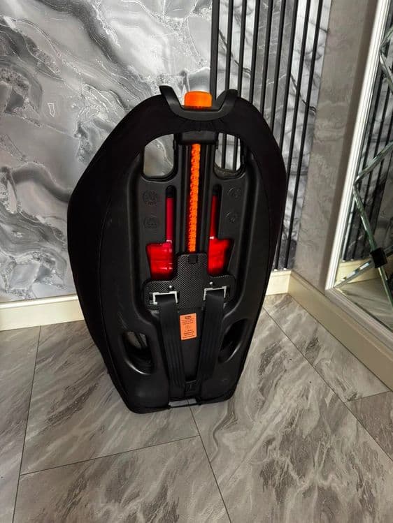 Продам автокресло детское Chicco — 2