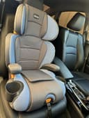 Chicco авто кресло и бустер 2в1