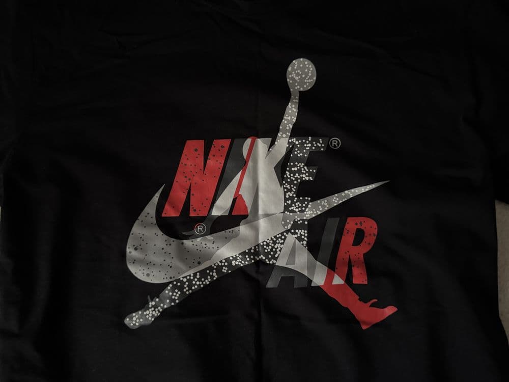 Продам стильную Футболку Nike Air Jordan — 2