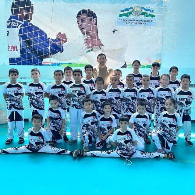 Futbol uchun kiyim, sport uchun kiyim — 2