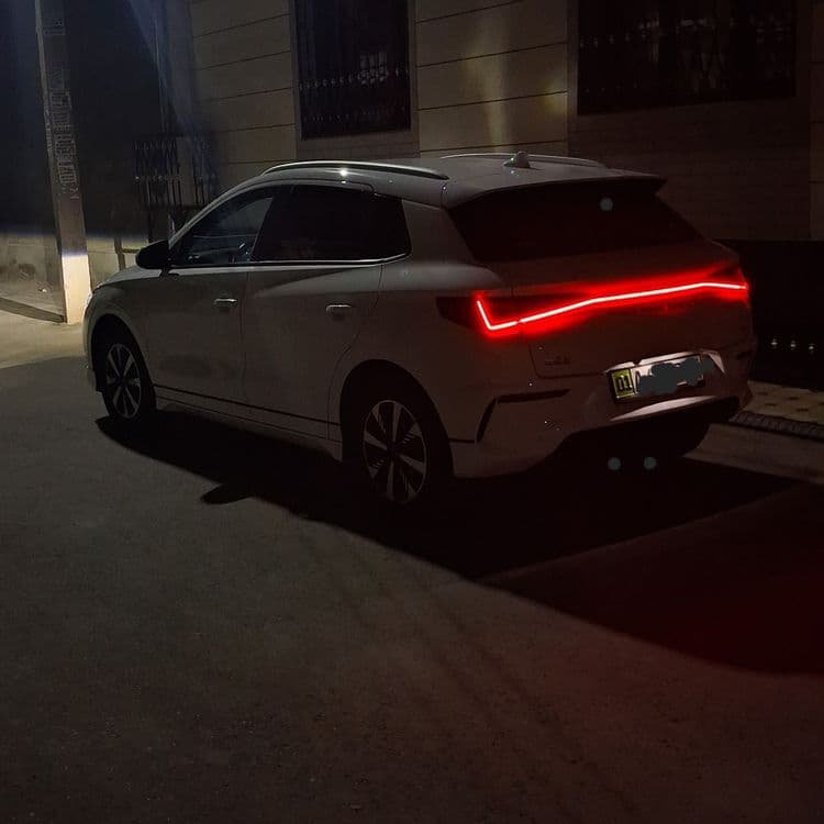BYD E2 taksi xizmati
