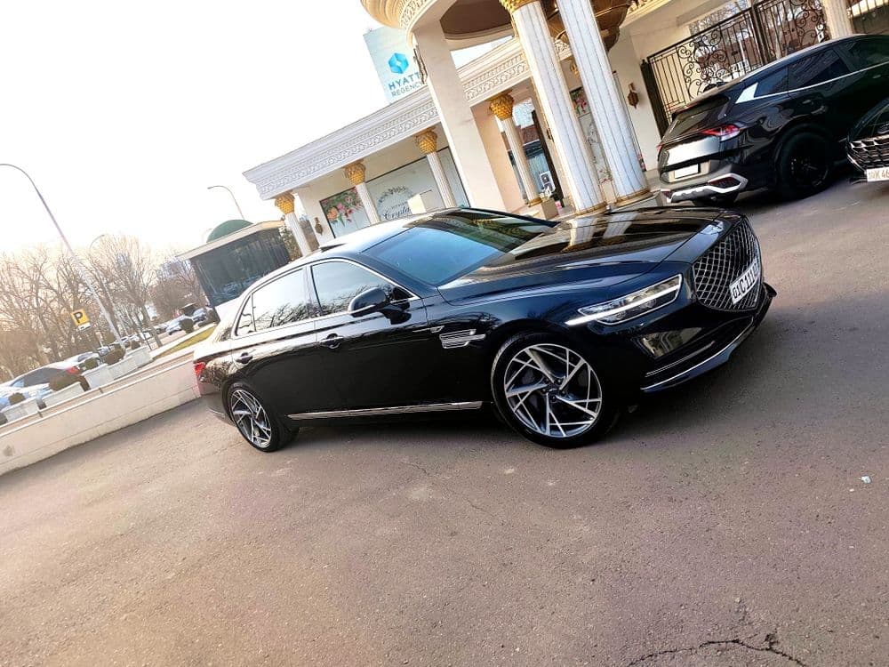Genesis G90 long VIP xizmati. English speaking driver. VIP Transfer ca — 1