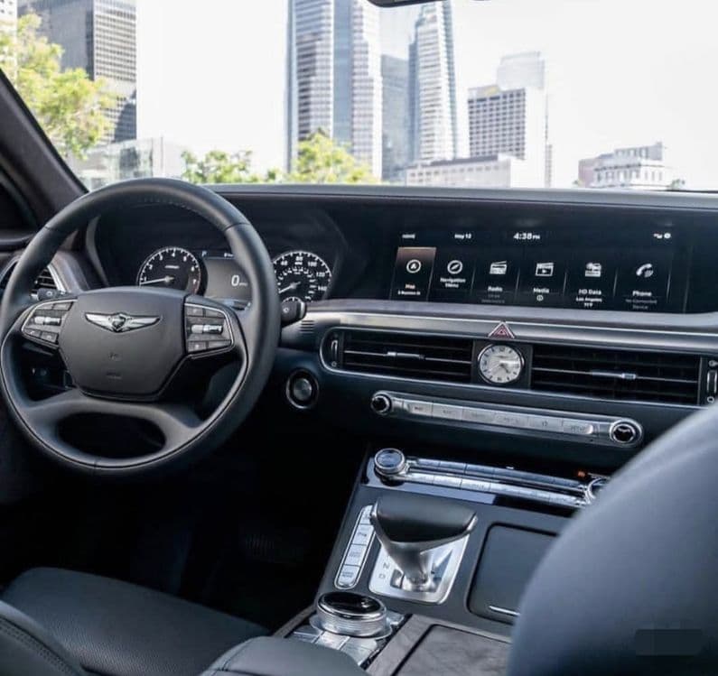 Genesis G90 long VIP xizmati. English speaking driver. VIP Transfer ca — 4