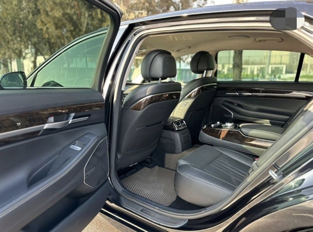 Genesis G90 long VIP xizmati. English speaking driver. VIP Transfer ca — 7
