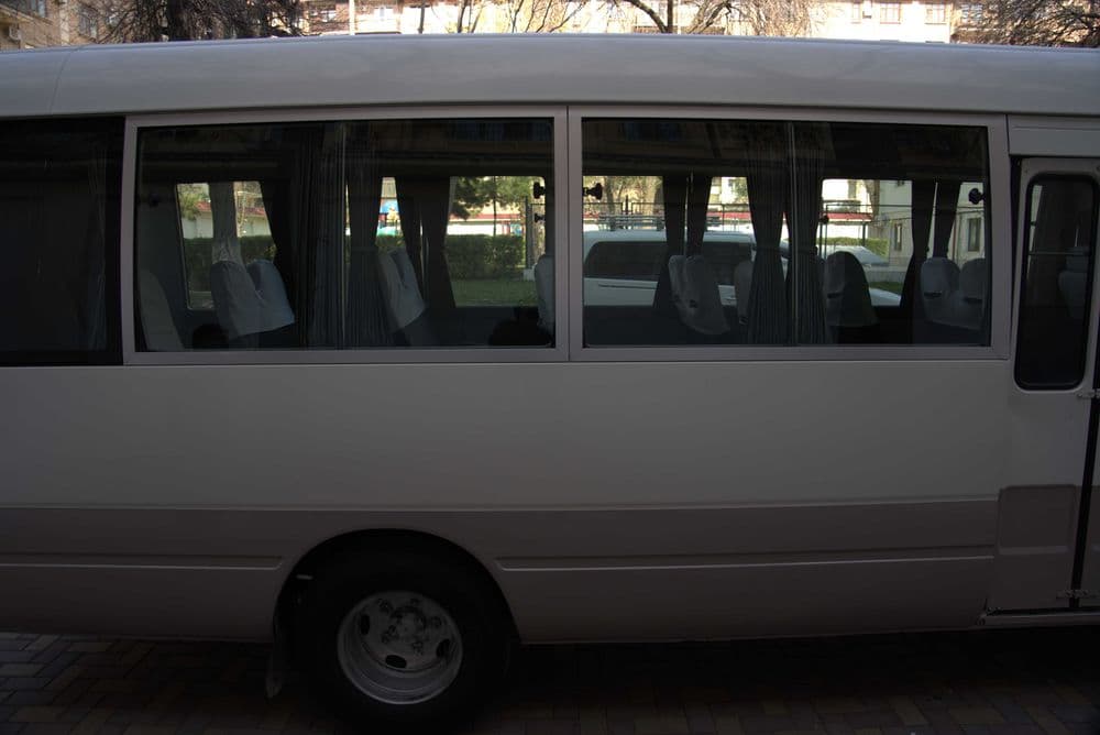 Встреча и проводы с аэропорта и экскурсия по Ташкенту Toyota Coaster — 3
