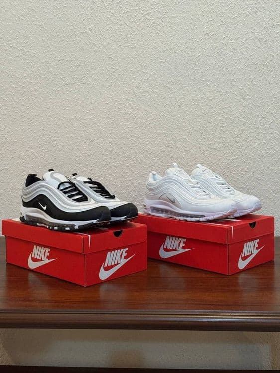 В продаже кроссовки Nike — 1