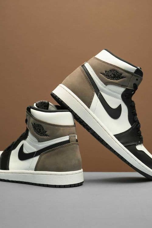 Уникальный дизайн кроссовки Nike Air Jordan — 2