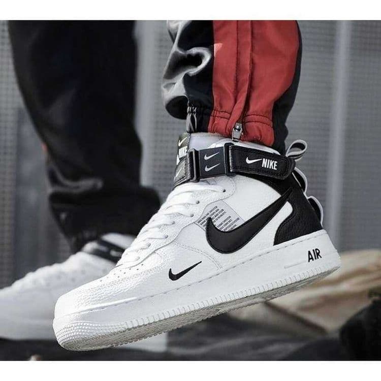 Фирменные кроссовки  Nike Air Force 1 Mid — 2