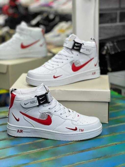 Фирменные кроссовки  Nike Air Force 1 Mid — 4