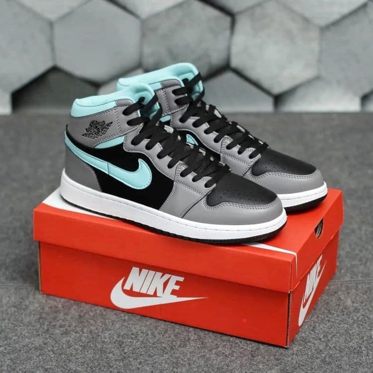 Nike air jordan 1 — 2
