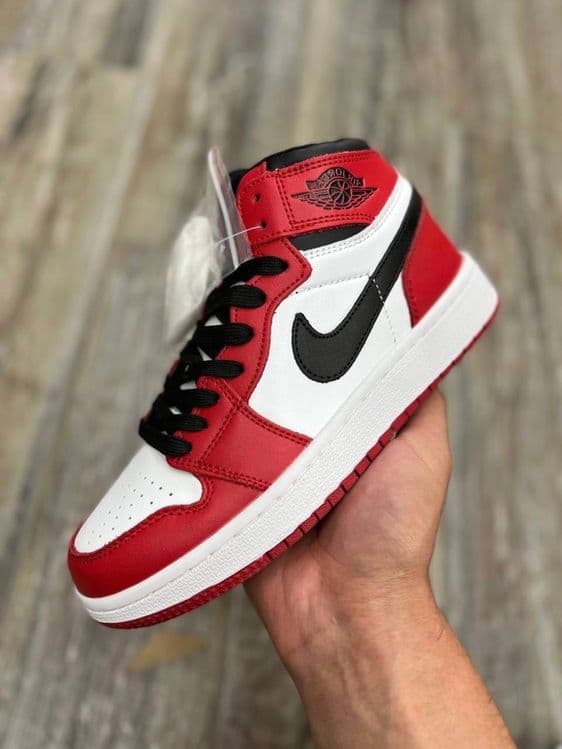 Nike air jordan 1 — 4