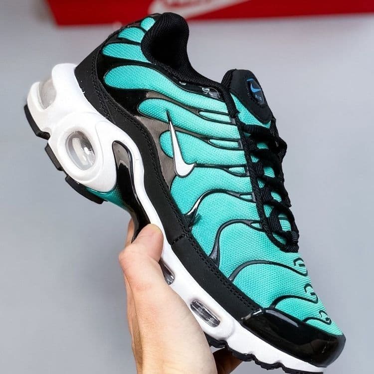 Спортивные кроссовки Nike Tn — 1