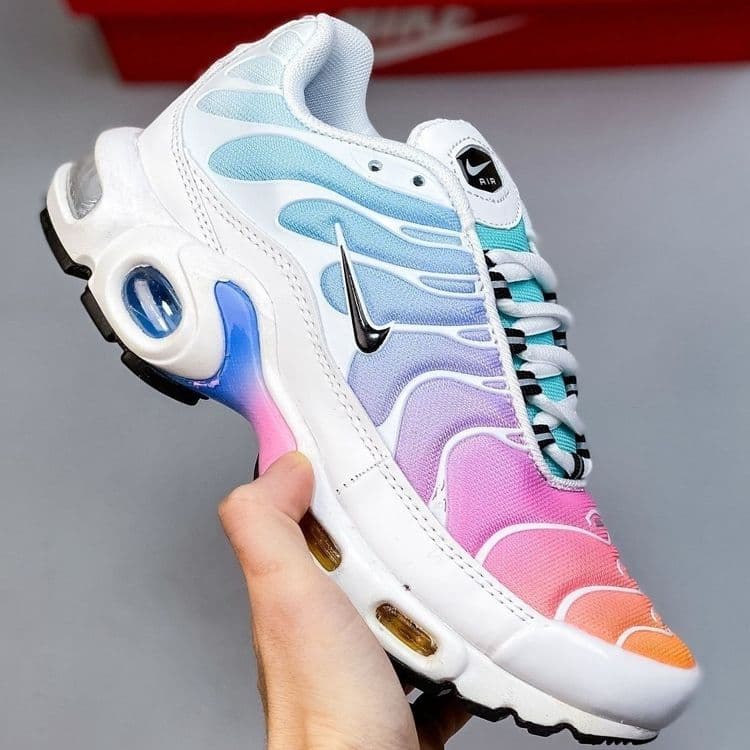 Спортивные кроссовки Nike Tn — 6