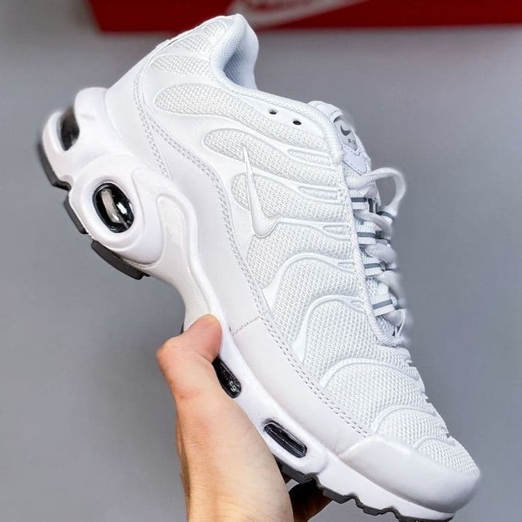 Спортивные кроссовки Nike Tn — 8