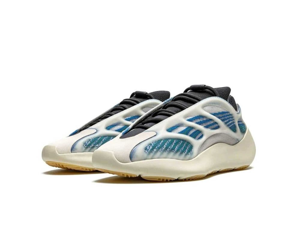 Топовые кроссовки Yeezy 700 v3 — 4