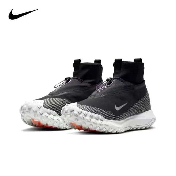 NIKE ACG Mountain Fly Gore — 1