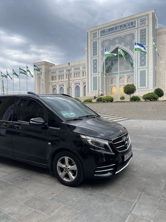 Toy turizm sayohat delegatsiya sarpo mers vito mikroavtobus ayraport — 1