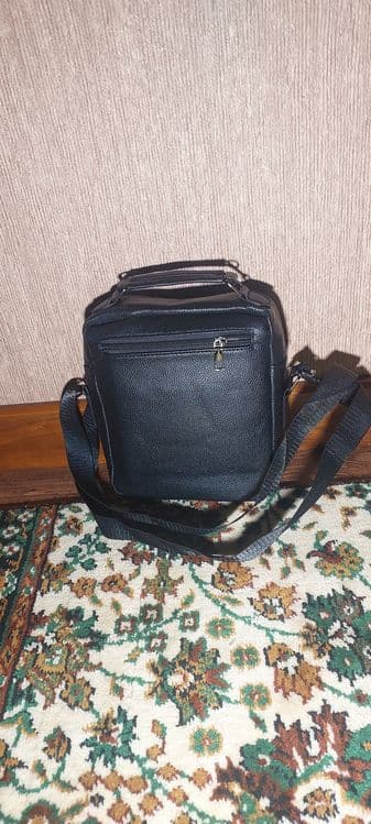 Erkaklar sumkasi — 3