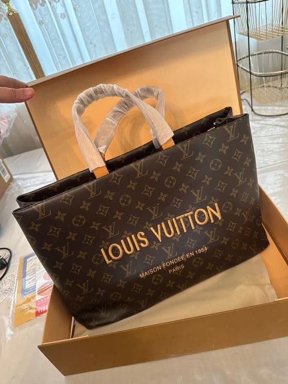 Сумка LV очень удобная — 3