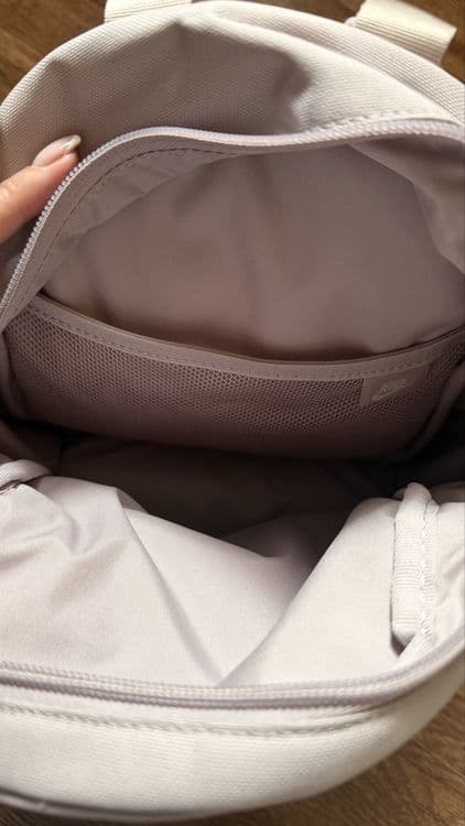 Nike рюкзак оригинал маленький ……. — 2