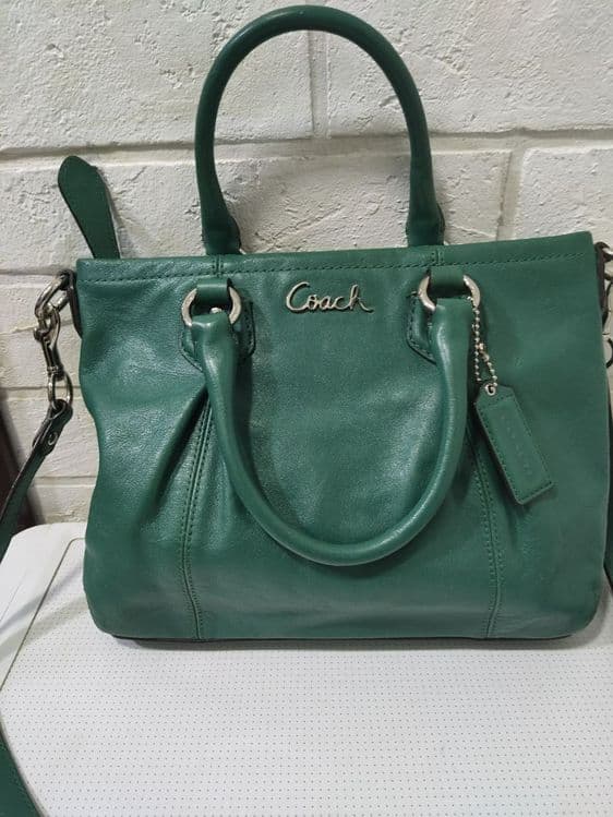 С у м к а    Coach — 6