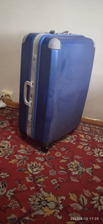 Продаю свой чемодан — 1
