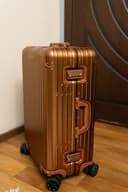 RIMOWA Bronze Collection — лимитированный чемодан (Check-In M)