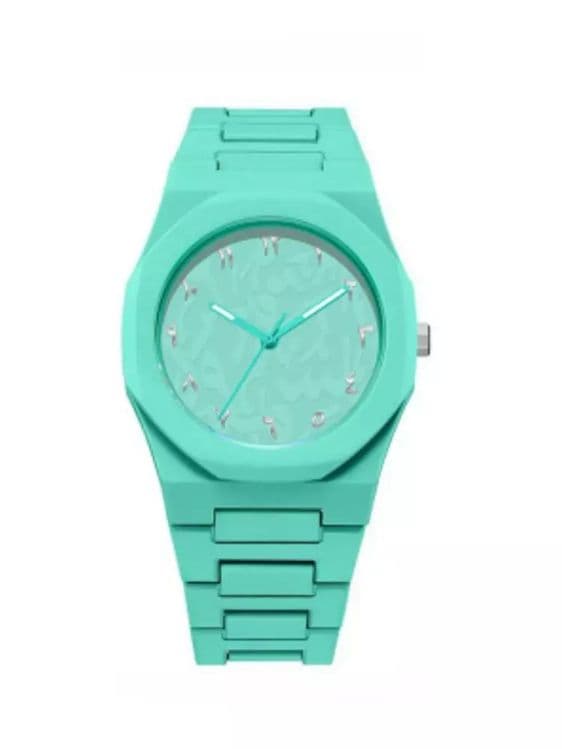 Zamonaviy mint rangli soat — 1