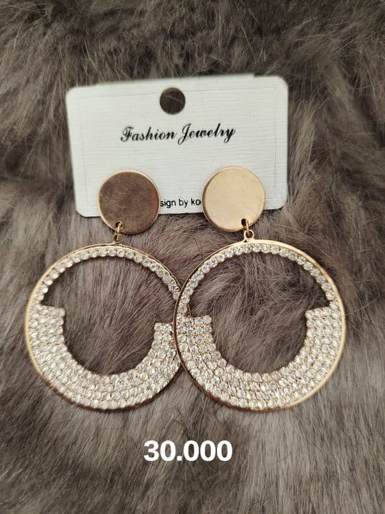 Bijuteriya 15.000 sŏmdan boshlab — 8
