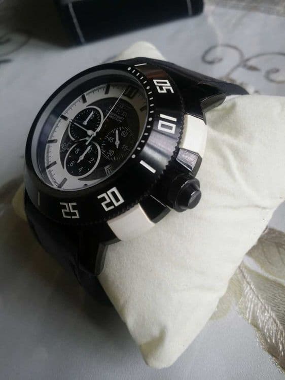 INVICTA Chronograph Swiss made — 4