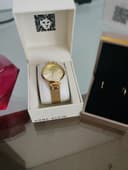 Продаю часы Anne Klein с документами. Оригинал.