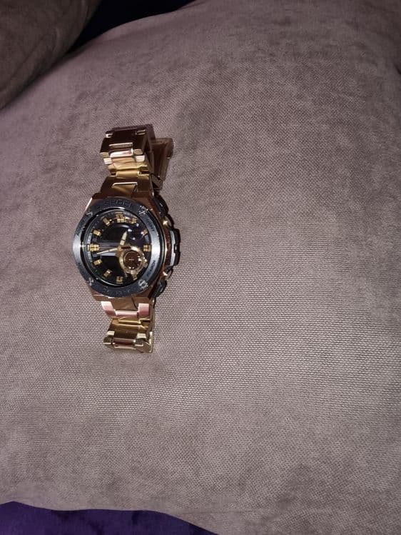 Продам Часы G-Shock GST-210GD — 7