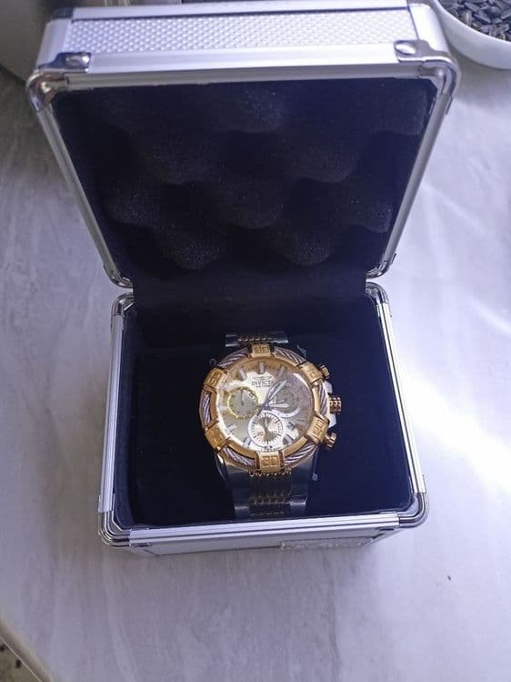 Мужские часы Invicta — 2