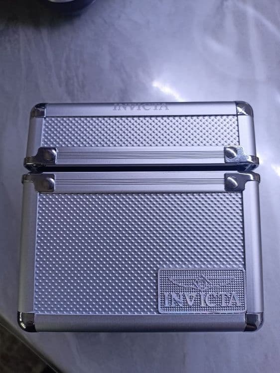 Мужские часы Invicta — 4