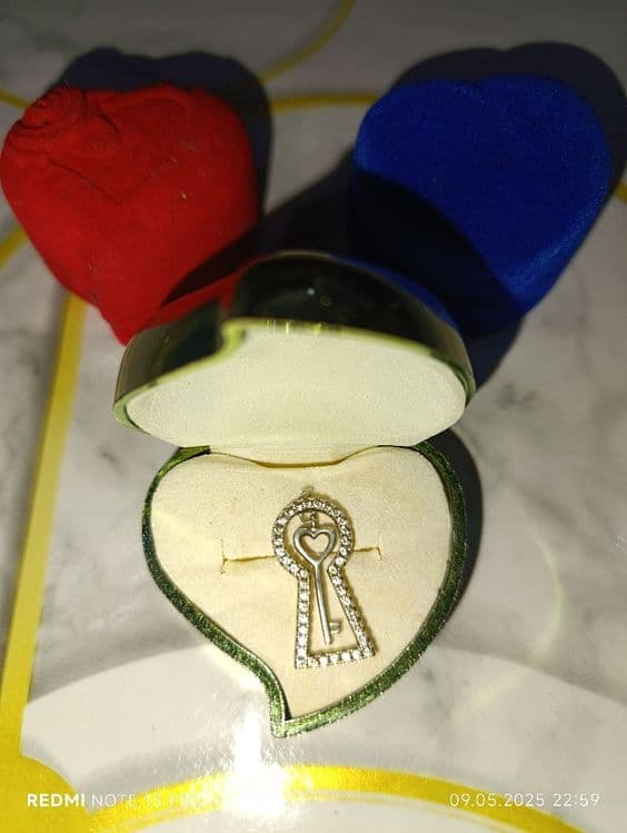 Недорого срочно продам серебряный кулон — 1