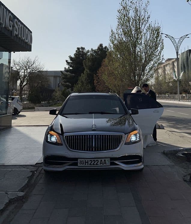 Buxoroda To’y,Kartej,Raddom va boshqa xizmatlarga Mersedes Maybach 222 — 1