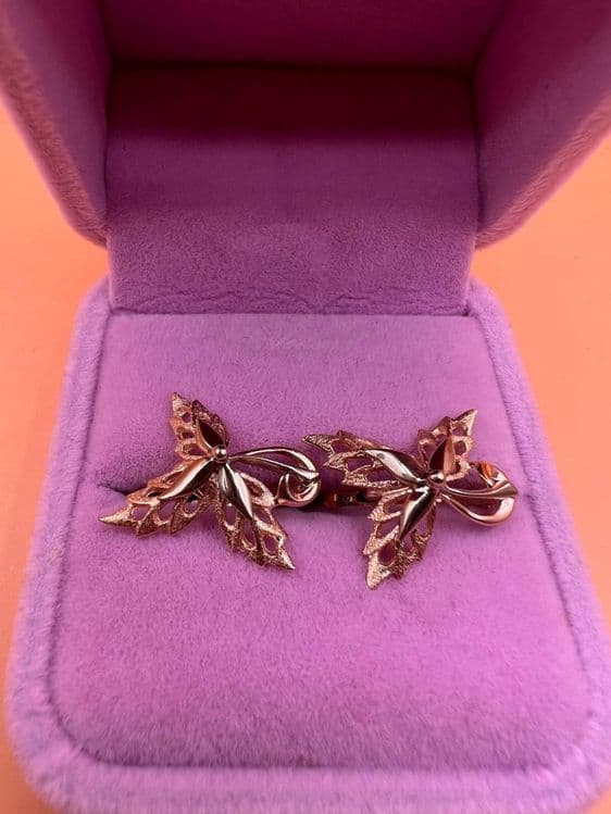 Продам золотые серьги. — 1