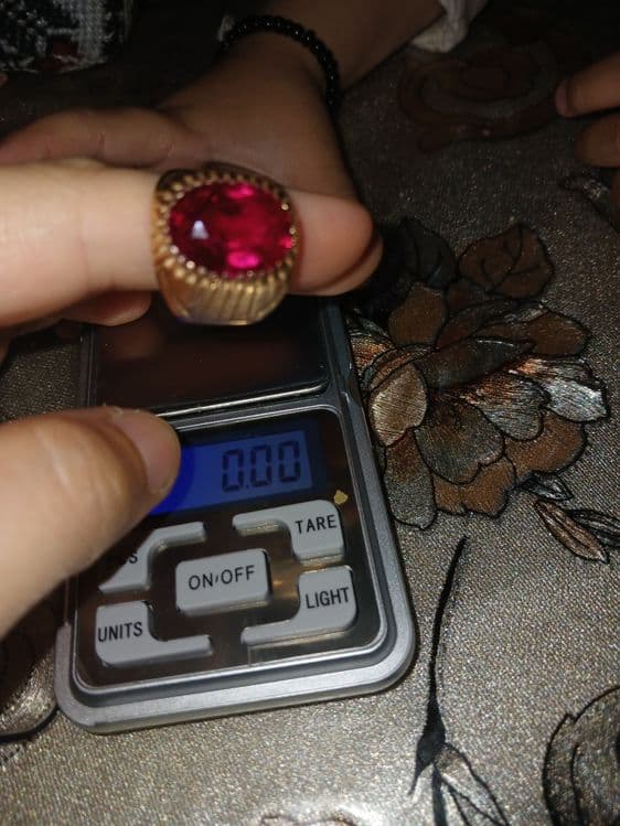 Tilla uzuk sotiladi 583 proba — 5