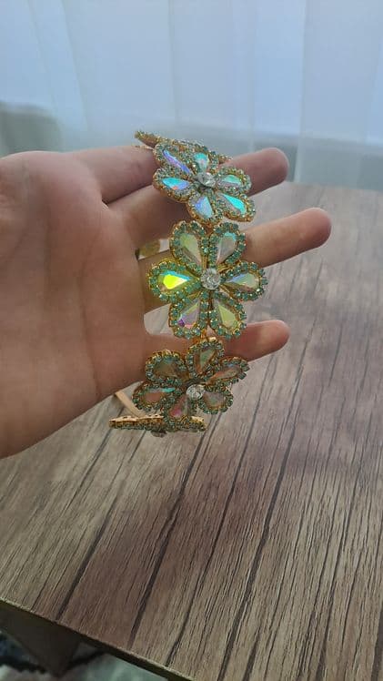 Abadoklar va Diademalar — 2