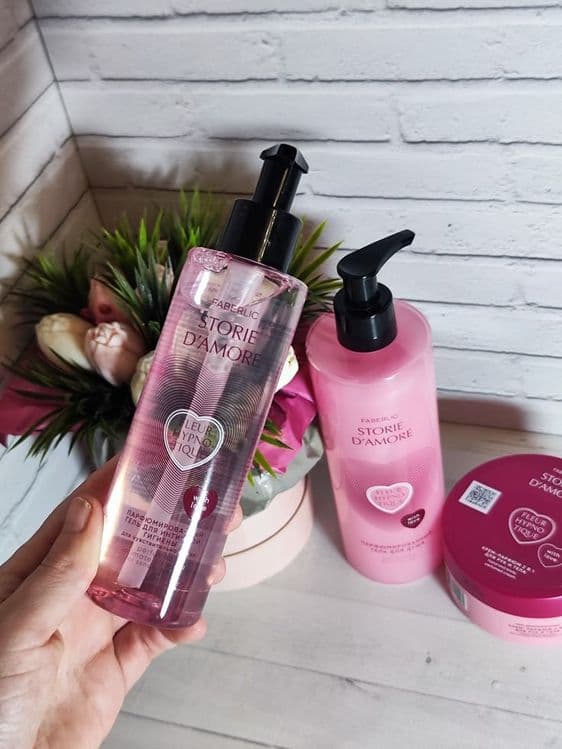 Faberlic Intim gel va gel dlya dush — 1
