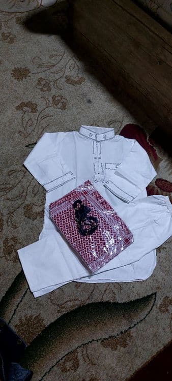 Arabistondan keltirilgan yaktak