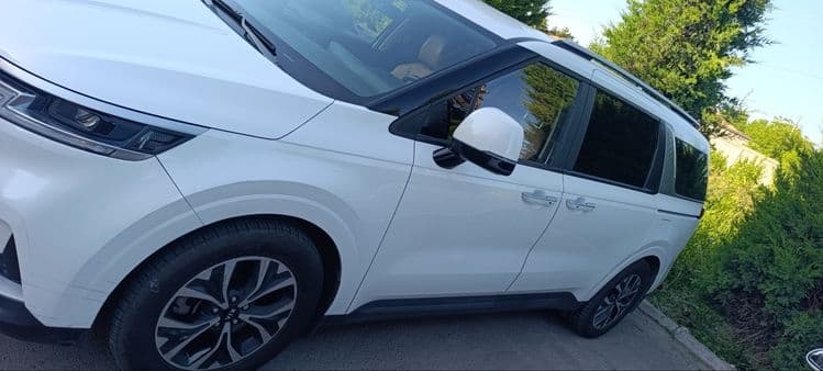 Автоуслуга KIA Carneval до 8 пассажиров Свадьбы Роддом Экскурси Туризм — 3