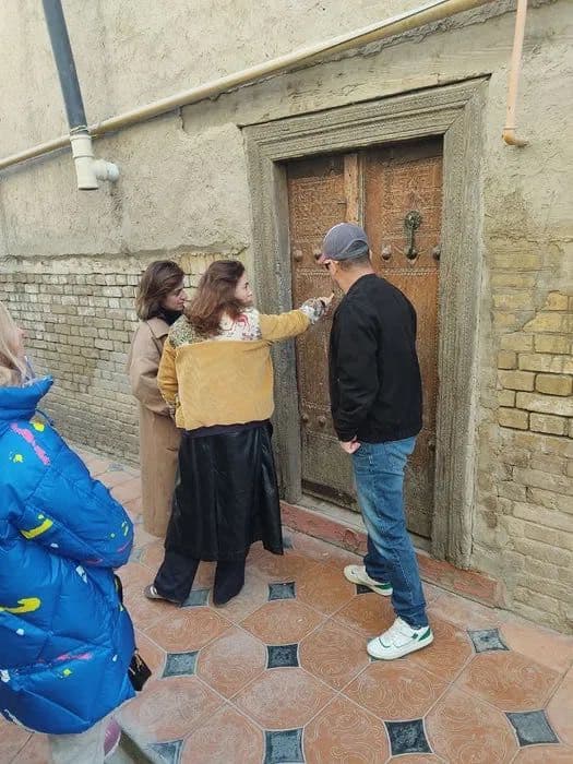 Тур в Самарканд, в горы Тянь-Шаня, по Узбекистану. Минивэн, электрокар — 4