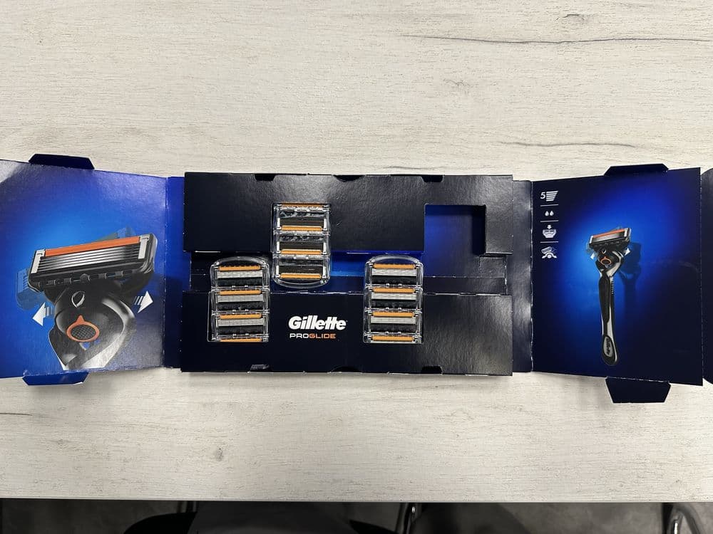 Сменные кассеты Gillette fusion 5. Оригинал 5 лезвий. 4 шт в кассетет — 2