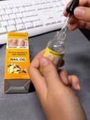Tirnoqlar va kesikulalar uchun tabiy vitamin moe