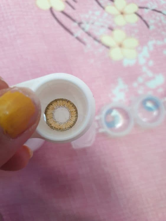 Продам контактные линзы — 2