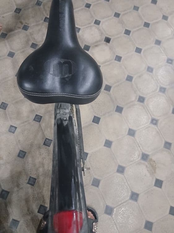 Velosiped deyarli yangi — 2