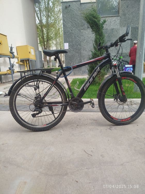 Velosiped sotiladi. — 2